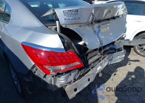 2016 Buick Lacrosse Leather z USA, uszkodzony, nr VIN 1G4GB5G36GF175264